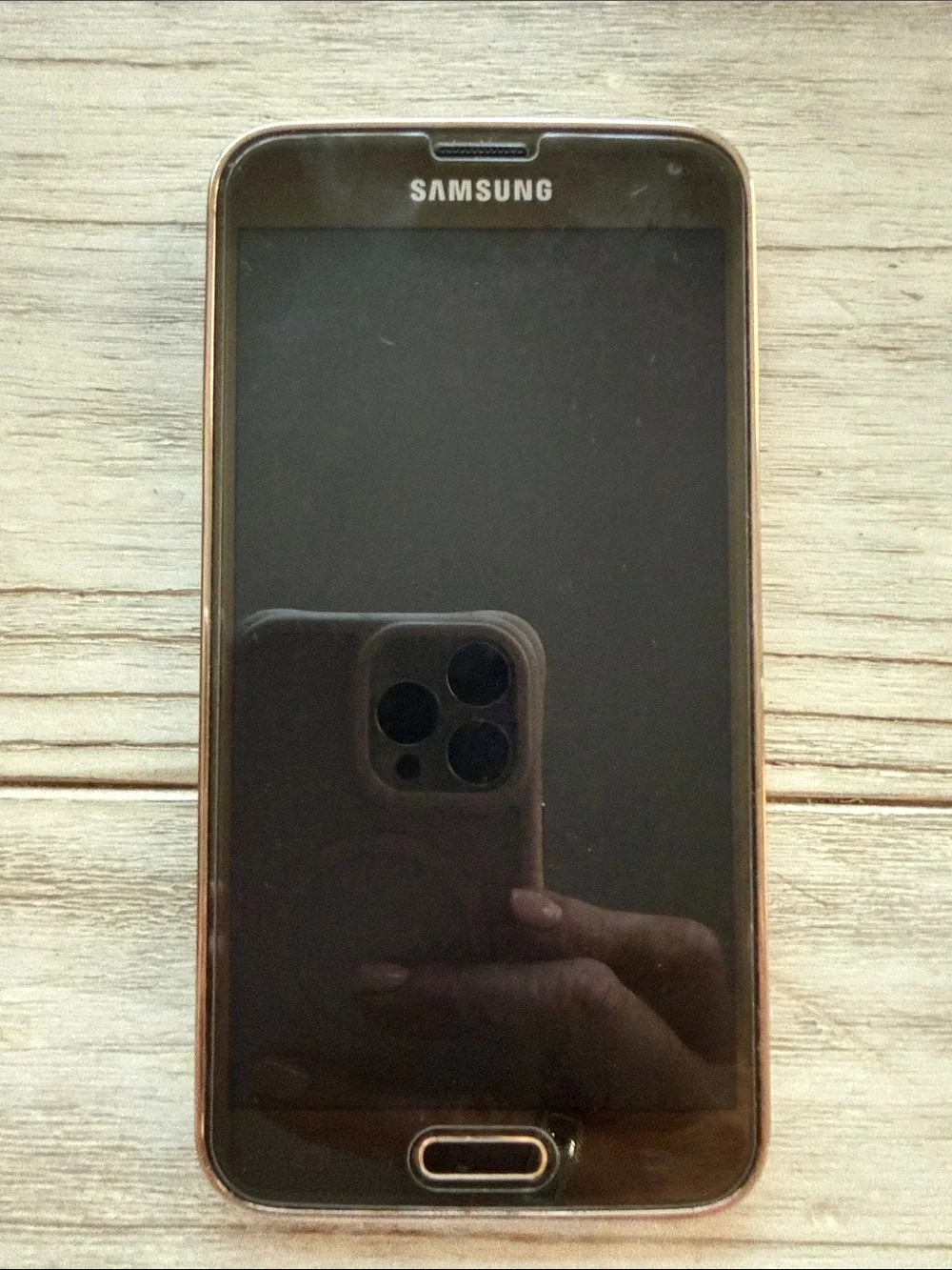 Samsung Galaxy S 5, Smartphone in  Gold with Black Display